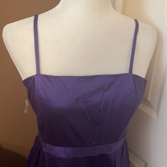 Lucy Paris Satin  Flower Dress Purple Size Large NWT - Picture 1 of 10